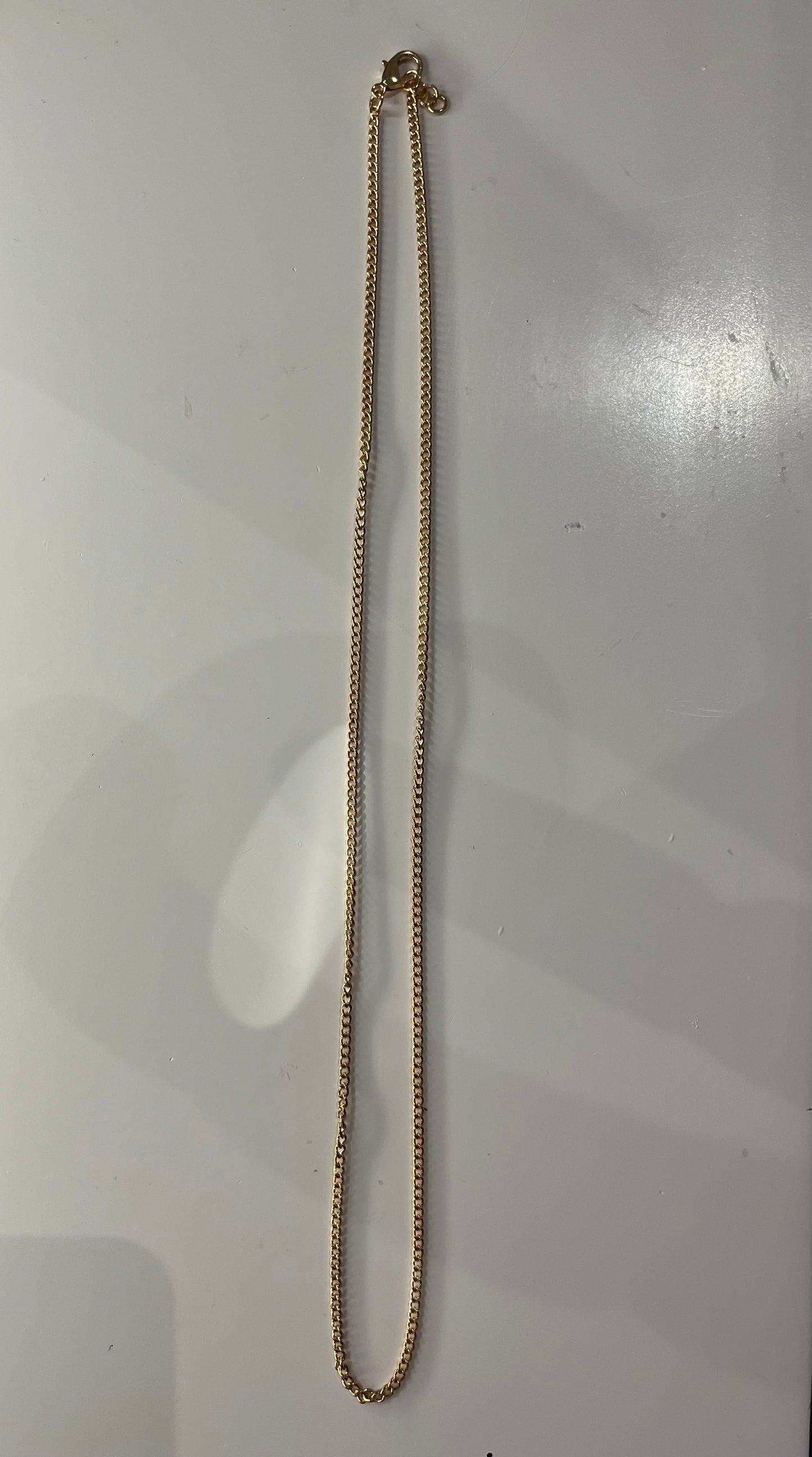 XLong chained necklace