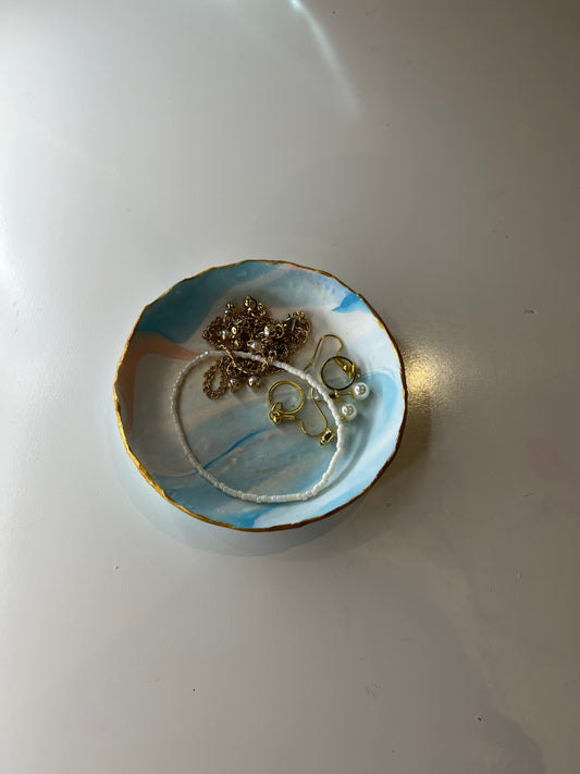 designedbybianca jewlery dish
